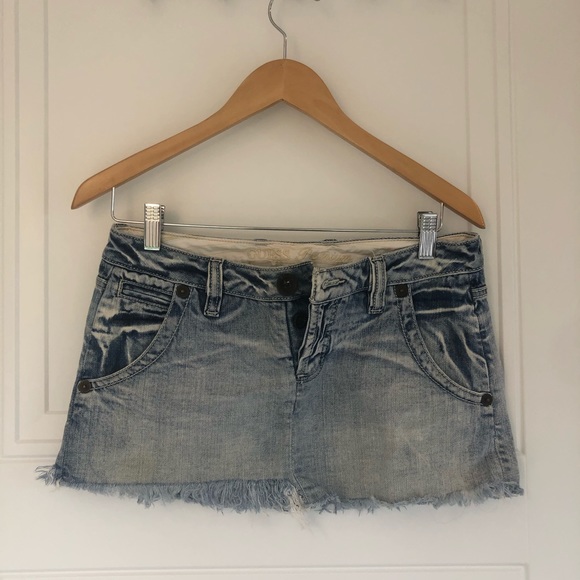 Guess Vintage Denim Mini Skirt - Picture 3 of 7